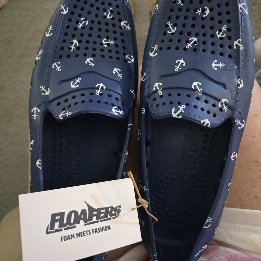Floafers